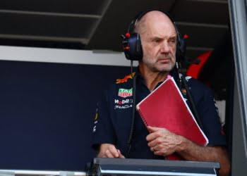 Ferrari and Mercedes courting potential Newey F1 move – report