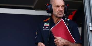 Ferrari and Mercedes courting potential Newey F1 move – report