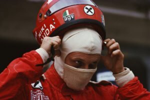 Lauda’s 1976 Nürburgring helmet to be auctioned at Miami