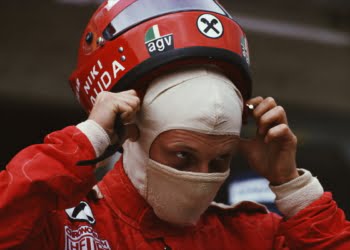 Lauda’s 1976 Nürburgring helmet to be auctioned at Miami