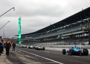 Rain halts first day of Indy 500 practice after less than 30 minutes