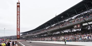 Thunderstorms delay start of Indy 500 [Updated]