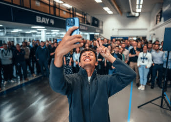 Why Albon committed his long-term future to Williams F1