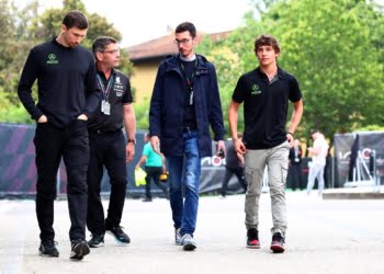 Hamilton backs Antonelli to replace him at Mercedes F1 in 2025