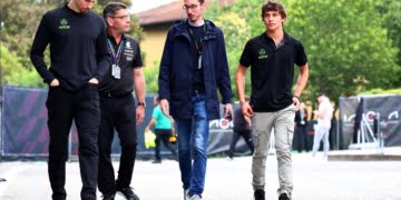 Hamilton backs Antonelli to replace him at Mercedes F1 in 2025