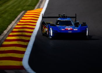 Cadillac’s Bamber crashes at Spa causing red flag, Pier Guidi leads