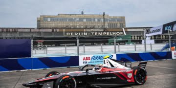 Berlin E-Prix: da Costa storms to brilliant victory