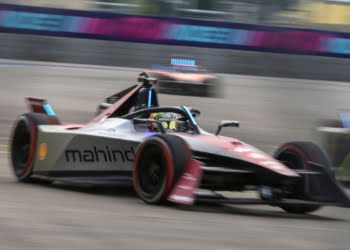 Berlin E-Prix: Mortara takes shock pole