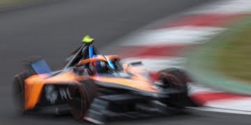 Shanghai E-Prix: Hughes on pole for race two