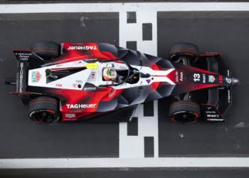 Shanghai E-Prix: da Costa recovers from Saturday disappointment with commanding victory