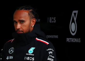 Hamilton: Mercedes on right path with F1 updates ‘in the pipeline’