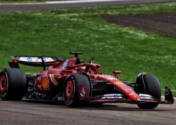 Leclerc reveals leading F1 factor that hindered Ferrari at Imola