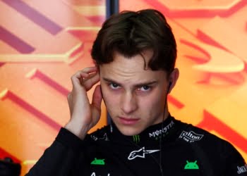 McLaren takes blame for squandered Piastri Imola F1 podium