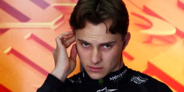 McLaren takes blame for squandered Piastri Imola F1 podium