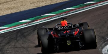 How Red Bull’s rear wing choice helped protect Verstappen’s Imola F1 win