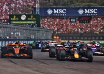 Horner issues warning to McLaren over growing F1 challenge