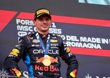 Wolff not giving up on Verstappen to Mercedes in F1 2025