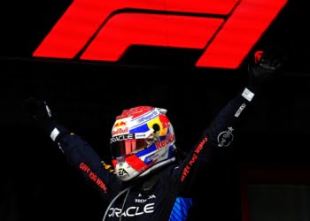 Verstappen survives late Norris charge to claim Imola F1 win