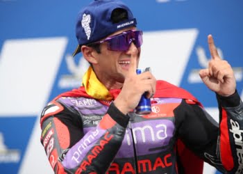 Martin beats Marc Marquez and Bagnaia in French GP thriller