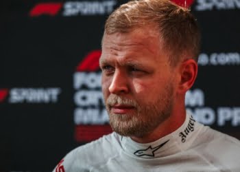 Magnussen not in F1 ‘to take care of young kids’ amid Bearman to Haas rumours
