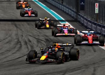 Verstappen beats Leclerc to take F1 Miami GP Sprint win