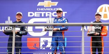 Dixon wins crash-filled IndyCar Detroit GP