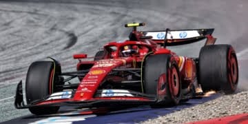 Sainz: Ferrari losing F1 upgrade gains with high-speed bouncing