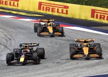 Piastri watched lead F1 Austrian GP Sprint battle with ‘popcorn’