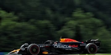 Horner explains Red Bull’s choice to ignore Verstappen’s plea to pit in F1 Austrian GP