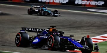 Albon: Williams could’ve beaten Mercedes in Bahrain without excess F1 car weight