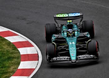 Alonso tops rain-disrupted second F1 practice hour in Canada