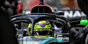 Hamilton bemused by sudden grip loss in Canada F1 qualifying