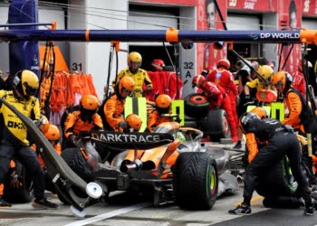 Horner highlights moment McLaren squandered Canada F1 win