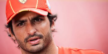 Sainz laughed over reports he’s signed Williams F1 contract