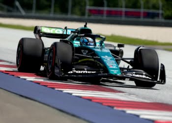 Crawford completes debut F1 test with Aston Martin in Austria