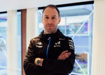 Alpine announces Oakes will replace Famin as F1 team boss