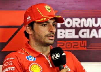 Sainz admits top F1 team move improbable, rules out sabbatical