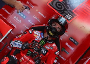 Bagnaia smashes lap record in second Austrian MotoGP practice