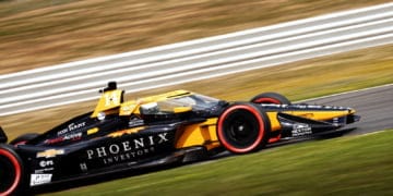 Ferrucci takes stunning IndyCar pole at Portland