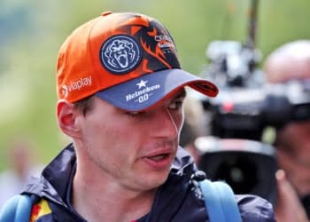 Verstappen won’t take decision on F1 future ‘based on emotion’