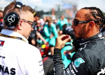Hamilton will ‘know early on whether it’s going to work’ with new Ferrari F1 engineer