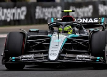 Vasseur denies concern over Hamilton’s one-lap F1 struggles