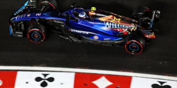 Motorsport and online casinos: adrenaline and luck