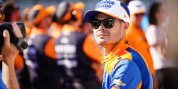 Larson to make second attempt at Indy 500 / Coke 600 double