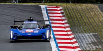 Cadillac’s Bamber leads an hour in at Fuji in WEC