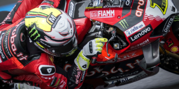 An Alvaro Bautista masterclass ensures Aragon WorldSBK Superpole win