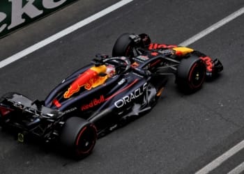 Verstappen reveals cause behind F1 qualifying struggles in Baku