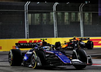 Sergio Perez couldn't find a way past Franco Colapinto in the opening stint of the Singapore GP