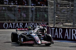 A cautious in the final laps resigned Hulkenberg to 11th at Baku