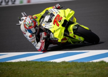 Marco Bezzecchi leads Jorge Martin in opening MotoGP practice in Thailand